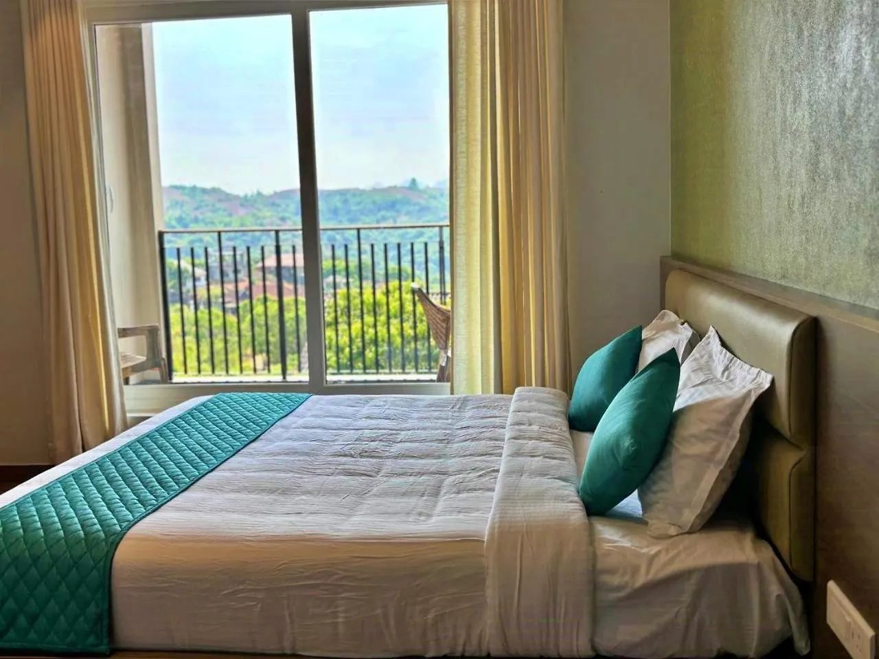 Vaga Nakshathra Suites Vagamon Hotel